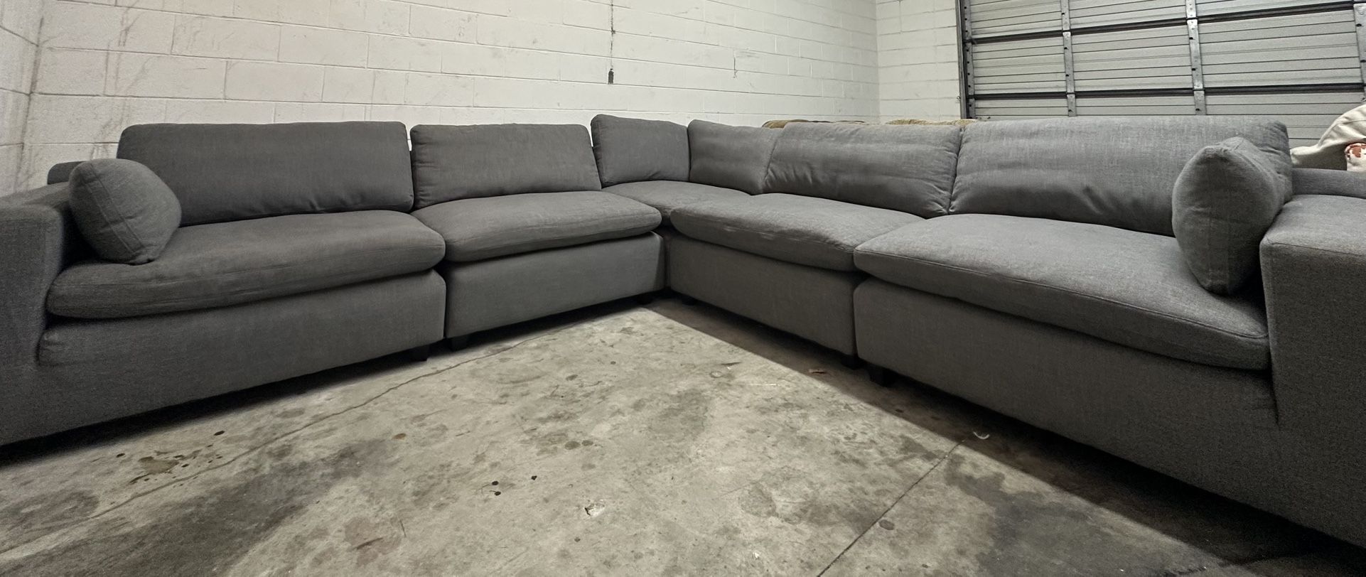 FREE DELIVERYโผ๏ธ๐ - Grey 5 pcs sectional couch sofa set cloud couch modular