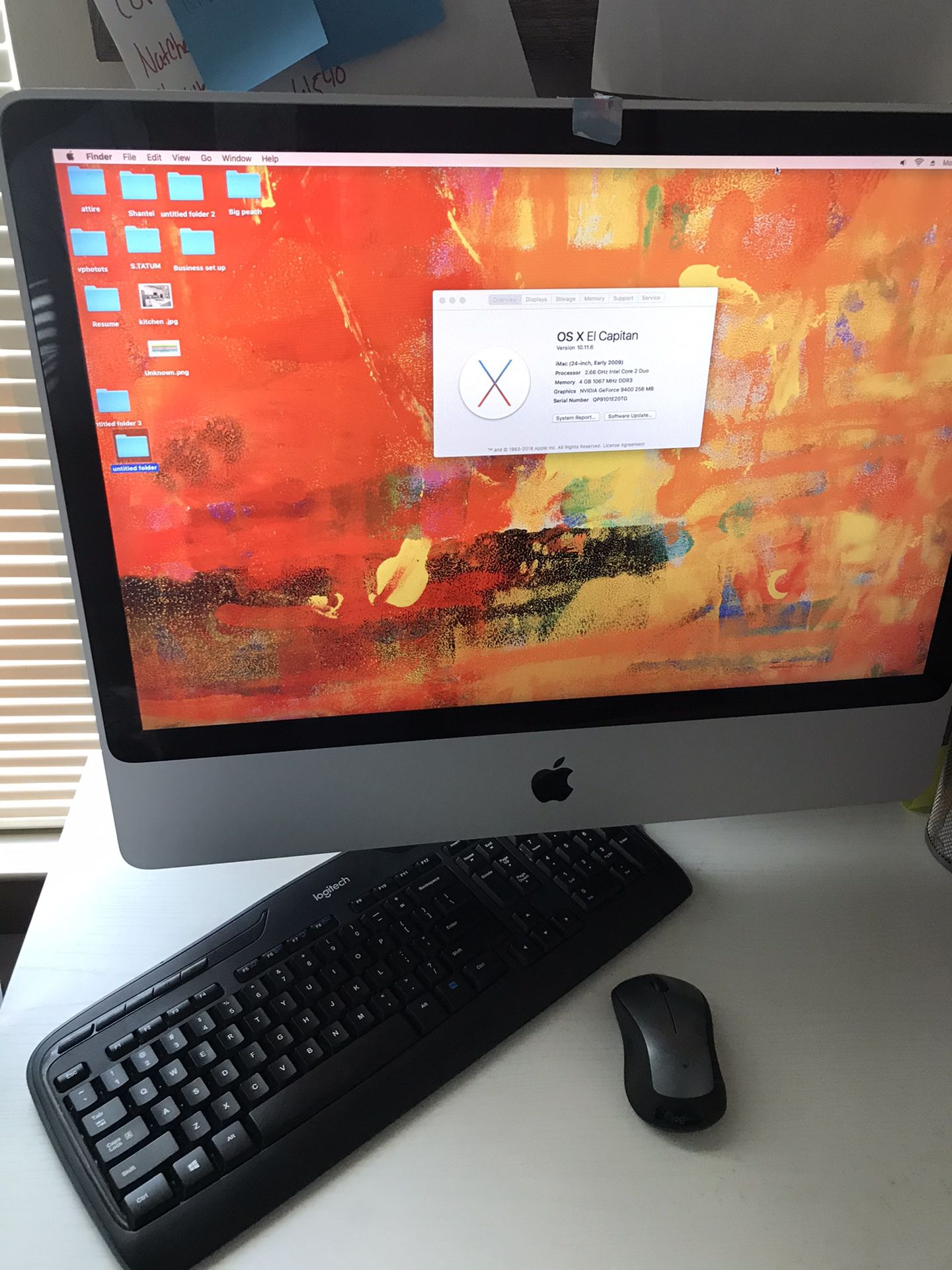iMac with keyboard and mouse- Works perfect