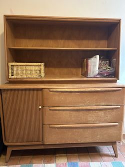 RARE Heywood Wakefield Mid Century Hutch