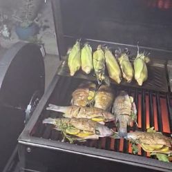 Smoker & Grill Hybrid - Santa Maria - Smoker - Barbecue - BBQ 