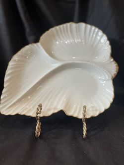 Lenox Divided Leaf Tray