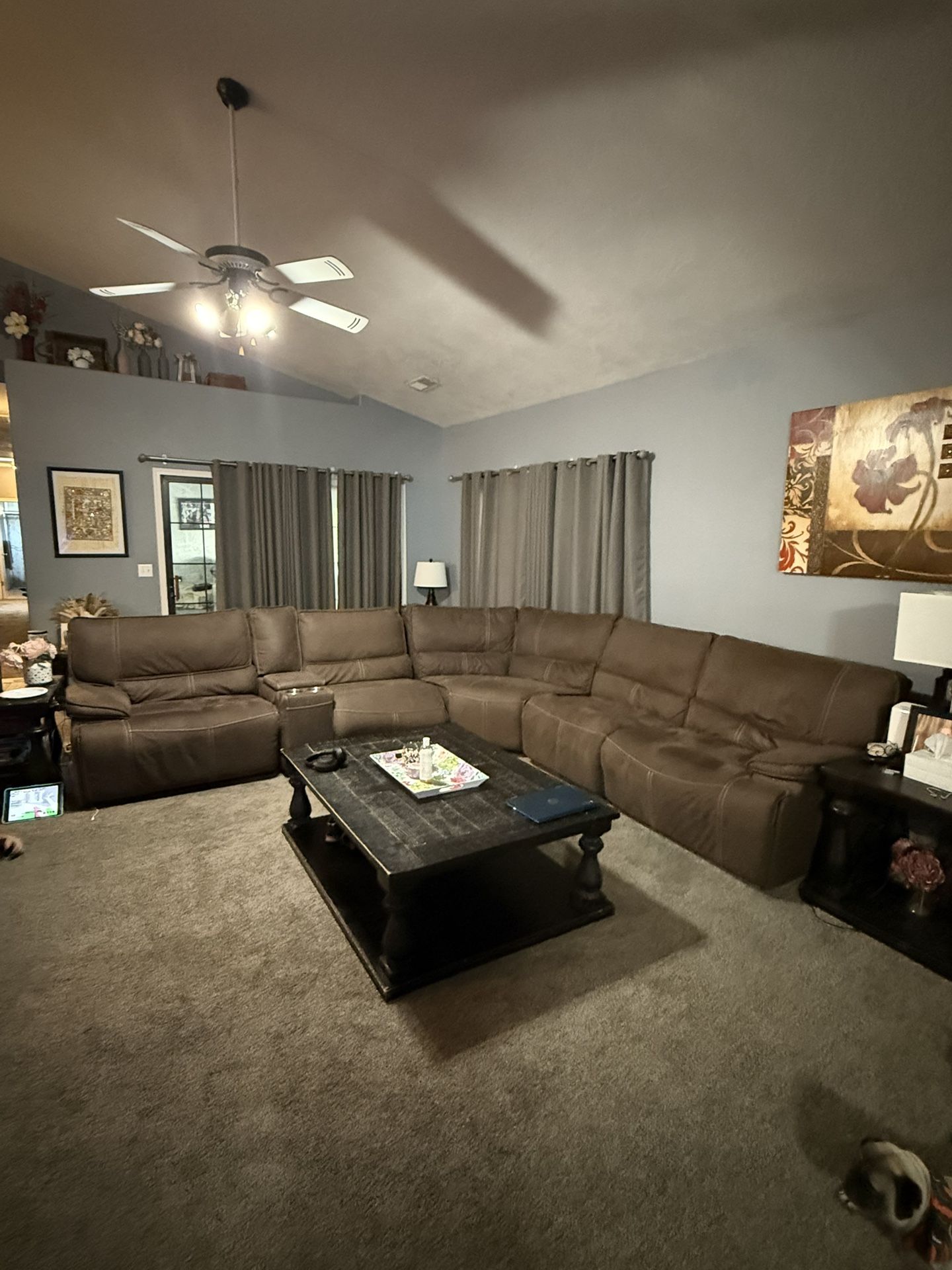 Power Reclining Sectional