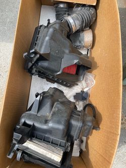 OEM LEFT AND RIGHT AIR INTAKES  2017 INFINITI Q60 Silver Sport