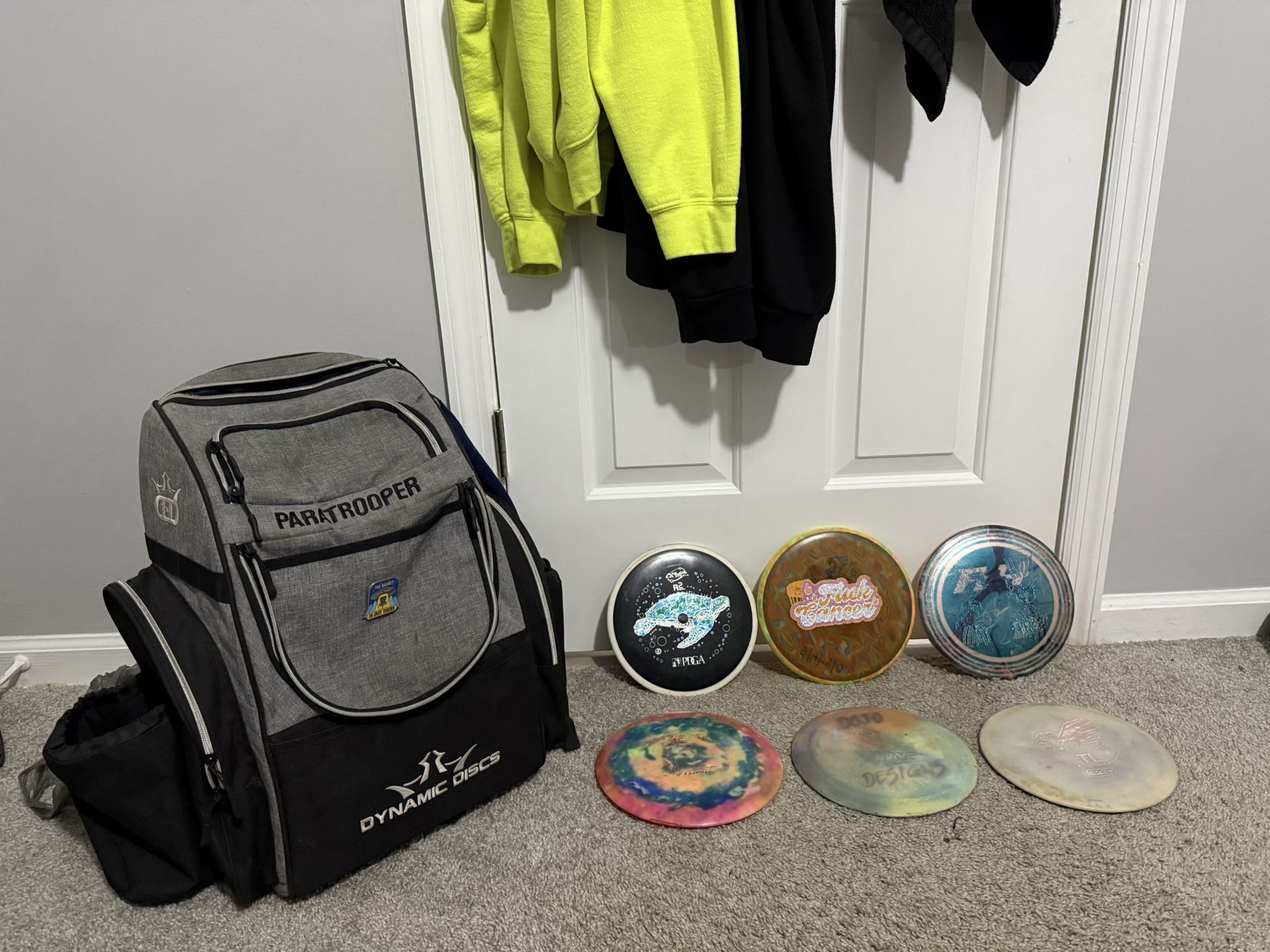 Dynamic Disc Paratrooper, 13 Discs, 2 Minis