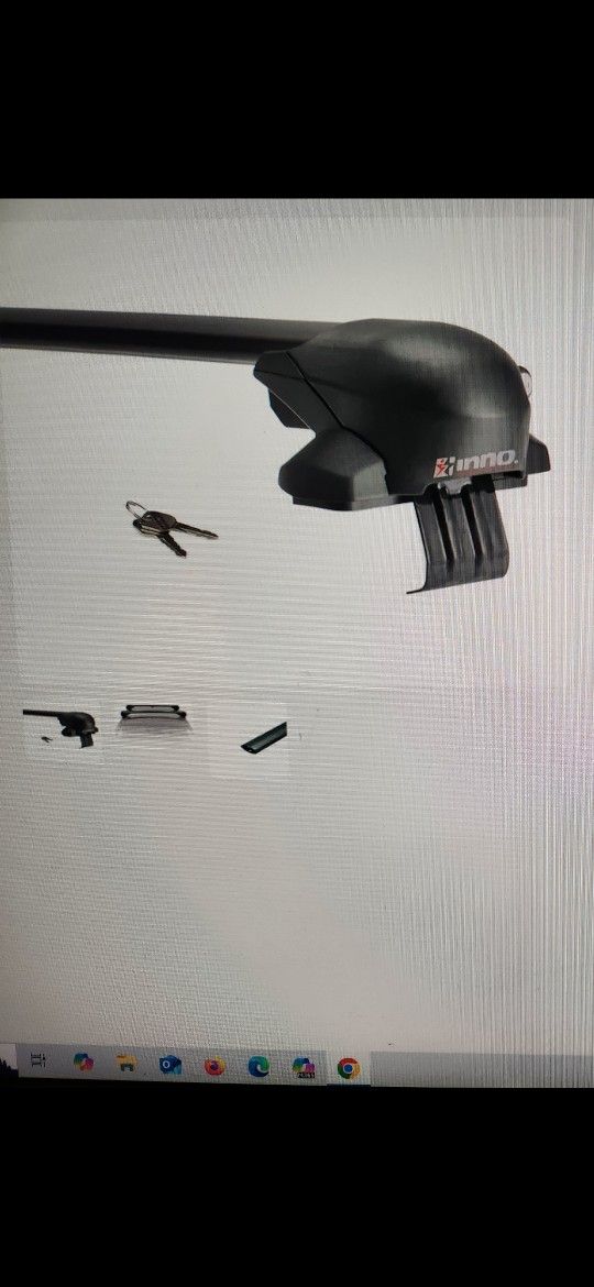 INNO Aero Roof Racks NISSAN Versa
