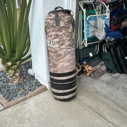 Everlast punching bag