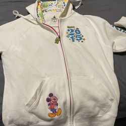 Disney 2015 Sweatshirt