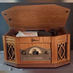 It's An Emerson Record Player