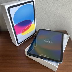 iPad 10th Gen 256GB Wi-Fi+Cells Like new condition’