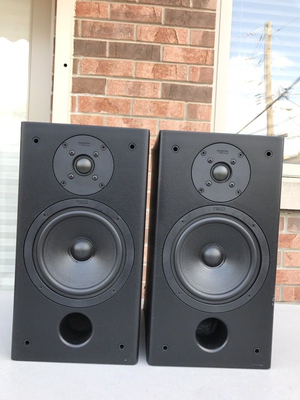 Canton Fonum 300 bookshelf loudspeaker Pair