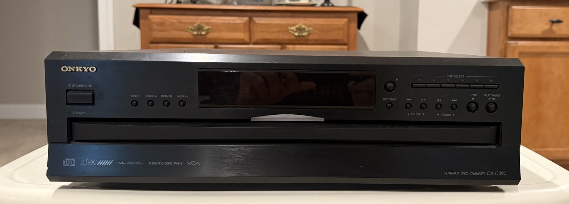 Onkyo DX-C390 2 channel 6-disc CD Player with remote