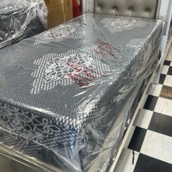 Twin Size Bed 