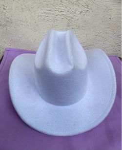 White Felt Cowboy Hat