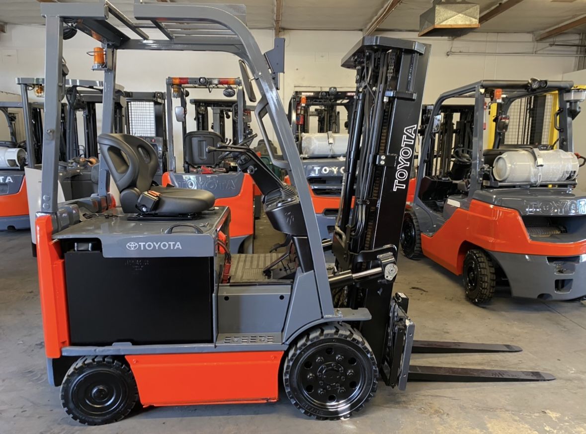2019 Toyota 8FBCU25 Forklift 