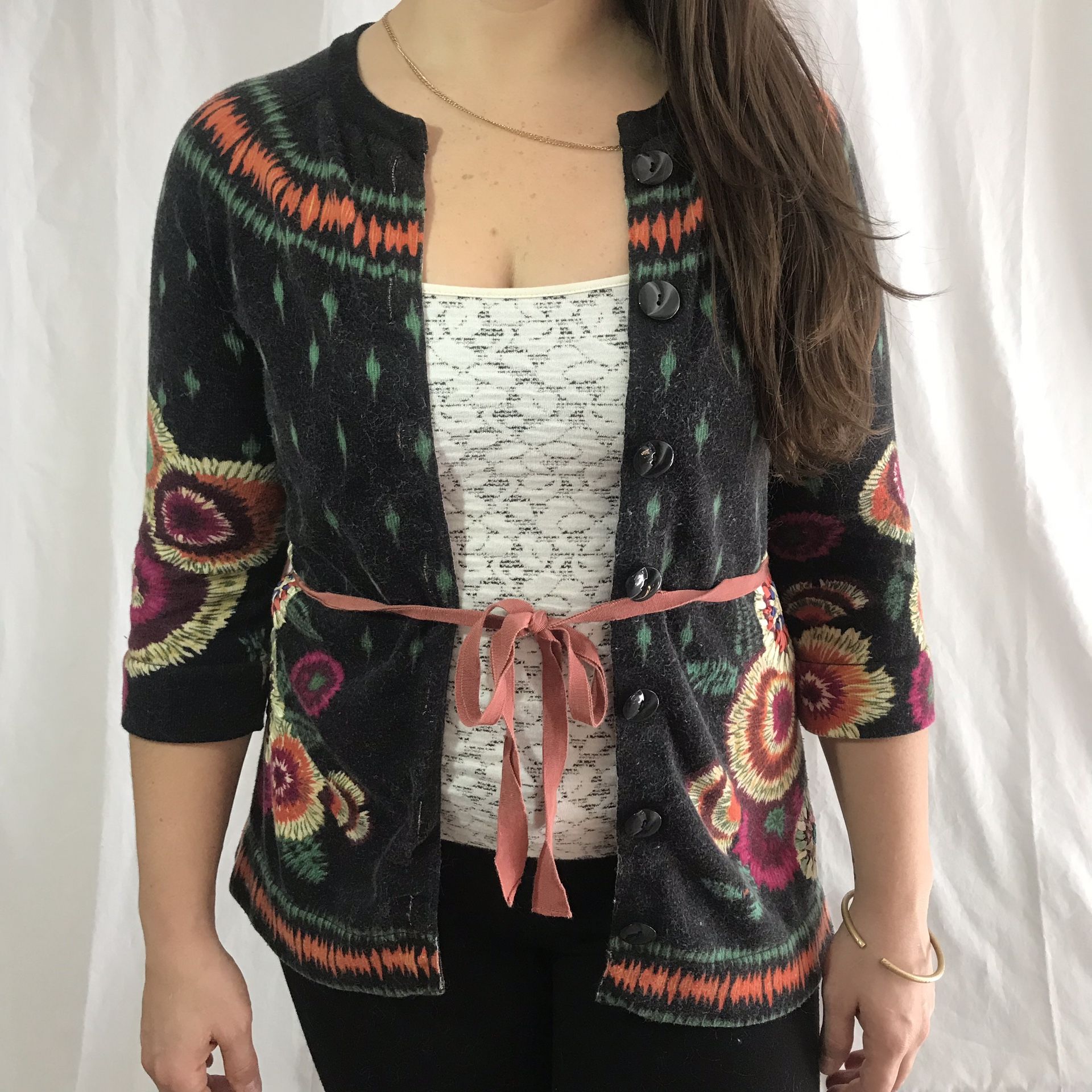 Women’s Cardigan Medium Sweater Professional Embroidered