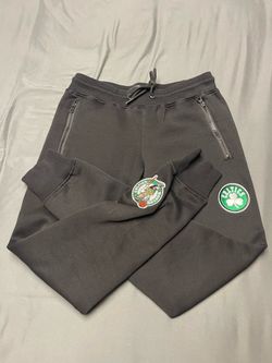 Pro Standard Boston Celtics Joggers - Size Small