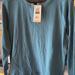 Woman’s Long sleeve 