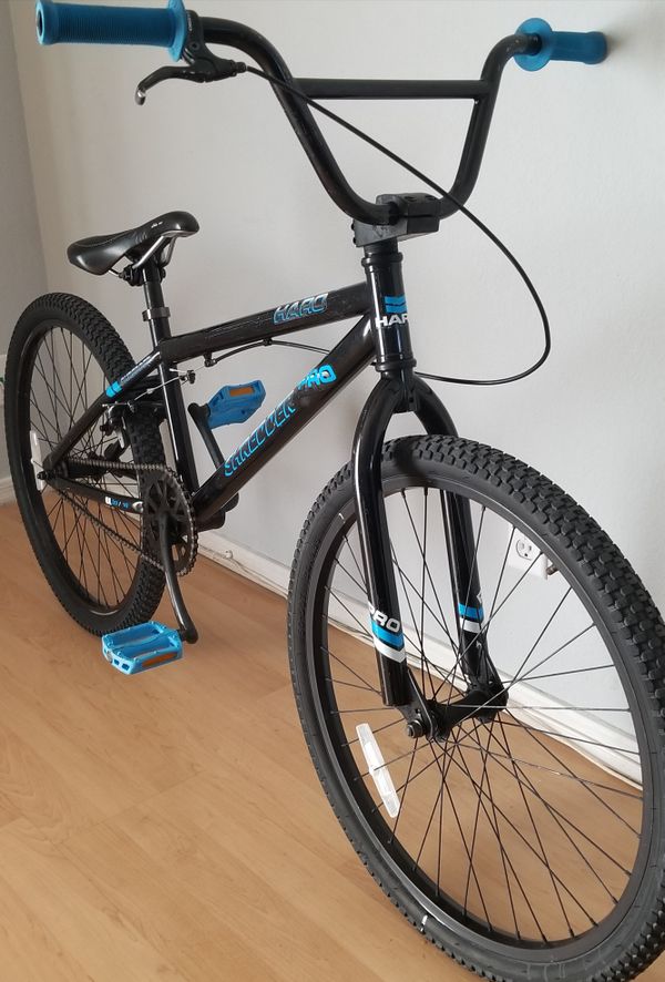 2016 Haro Shredder Pro 24" Bmx Bike for Sale in Chandler, AZ OfferUp