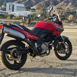 2005 Vstrom DL650 Set Up For Adventure 