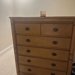 6 Drawer Dresser 
