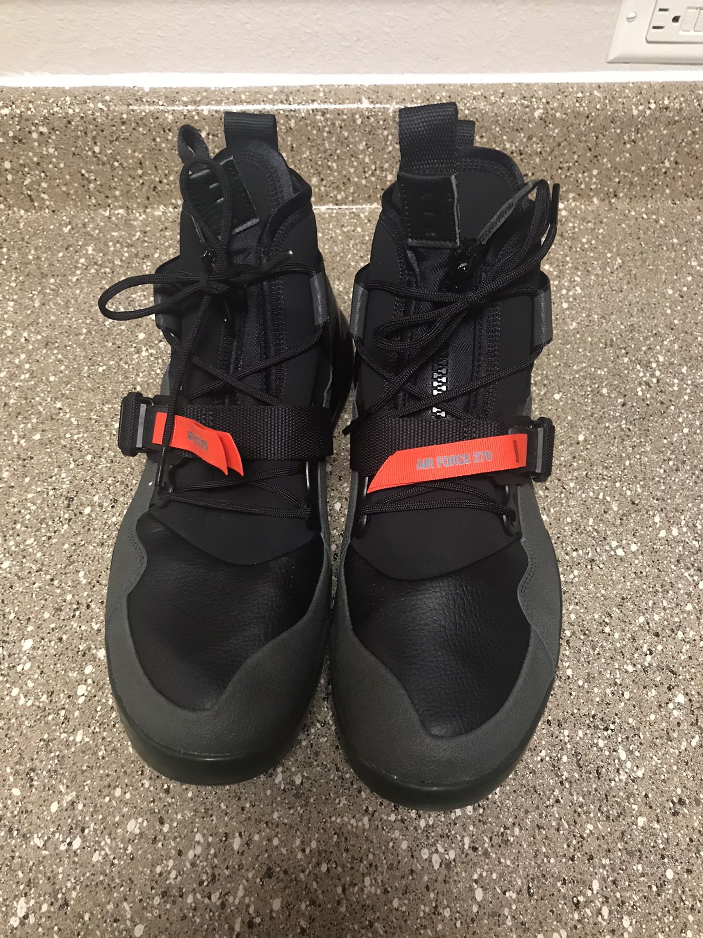 Nike Air Force 270 Utility size 13