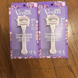 Gillette Venus Razor Kit Bundle