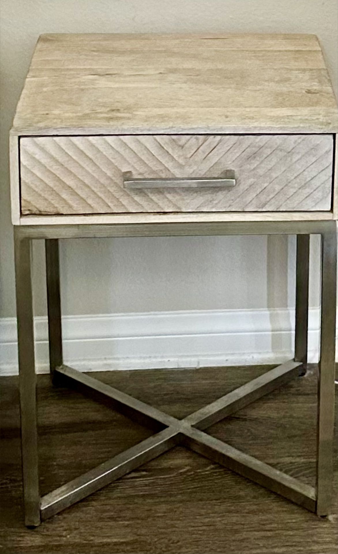 End Table with Drawer - Good Condition 