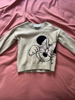 Minnie Mouse sweater
