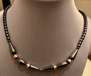 16” Hematite Choker in Silver Tone Barrel Clasp, Chrome Accent
