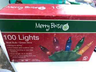 NEW Merry Brite 100 Lights Multi Bulb Green Wire 21ft Indoor/outdoor