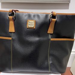 Black &Tan Dooney & Bourke Shoulder Bag