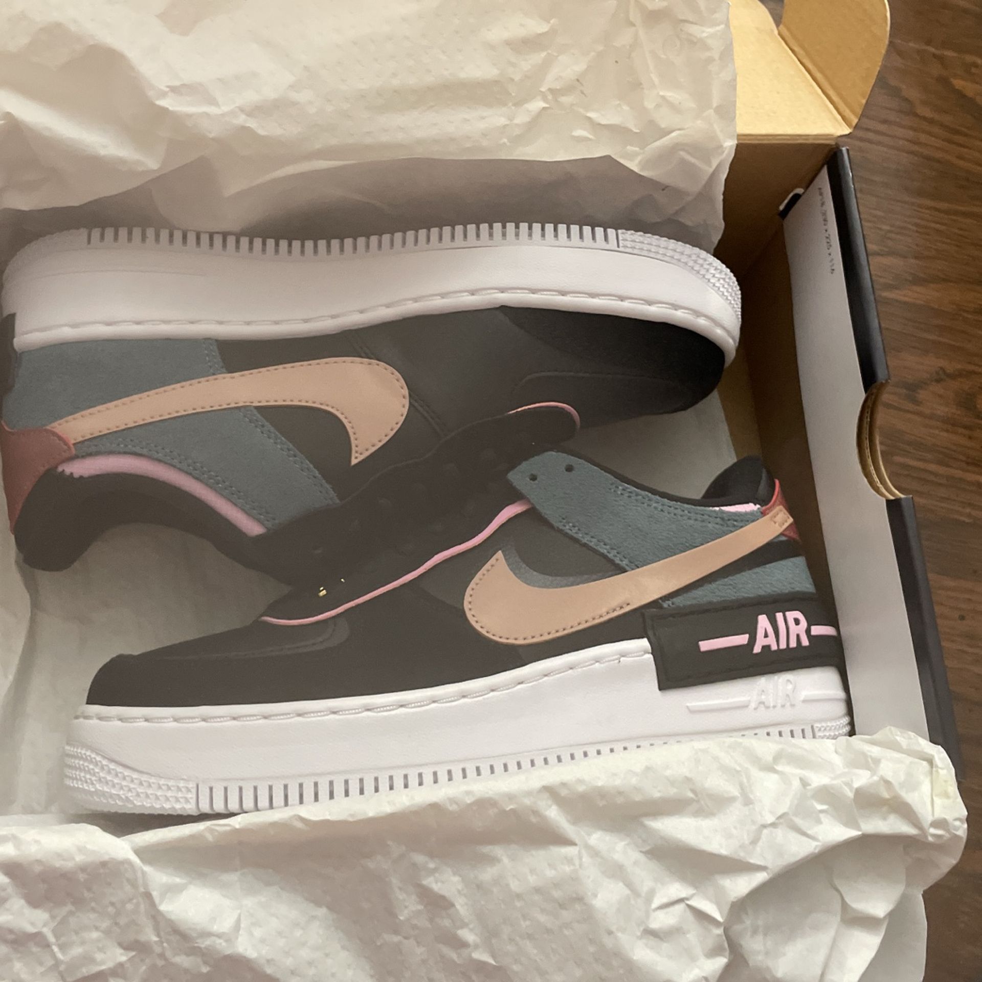 Nike Shadow RTL WOMEN SIZE 9 Shoes