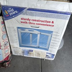 sturdy construction & walk-thru convenience