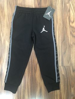 Boy’s Jordan’s Pants