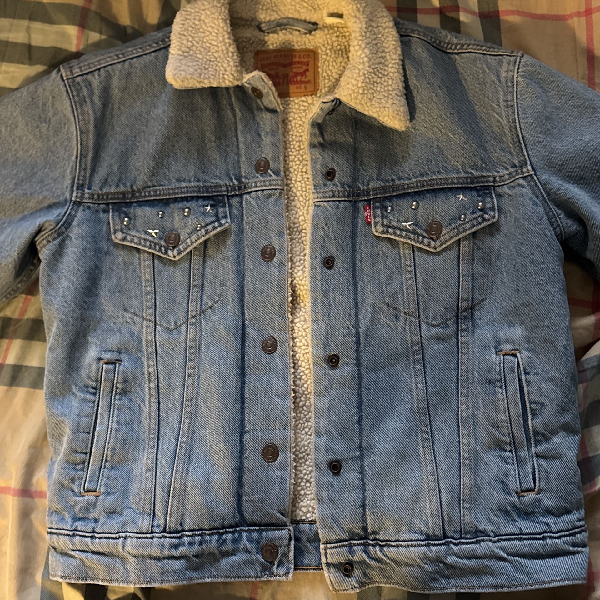 LEVI’S SHERPA JACKET