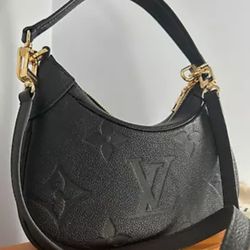 Louis Vuitton Purse 