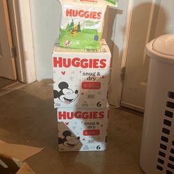 Huggies Size 6 & Baby Wipes 