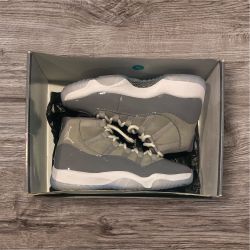 Jordan 11 Retro Cool Grey (2021) 9.5 M