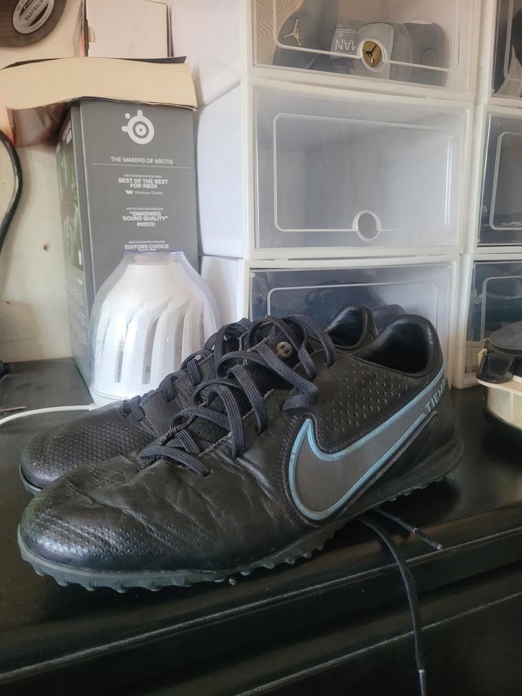 Nike Tiempo