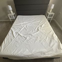 QUEEN SIZED BED FOR SELL!!!!