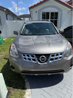Nissan Rogue 2011