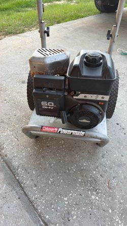 Very nice Coleman powermate generator 3700 watts