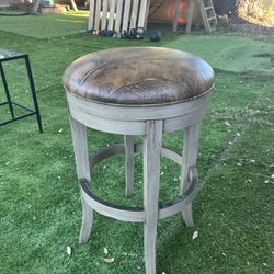 Swivel Bar Stool