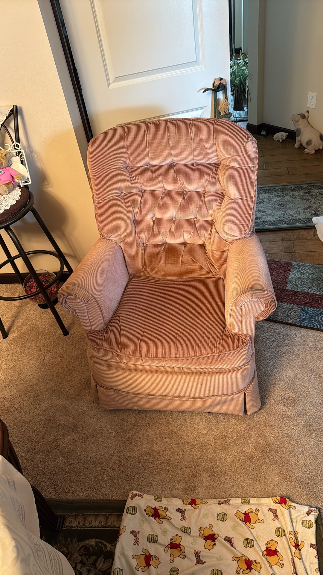 Free Chair 