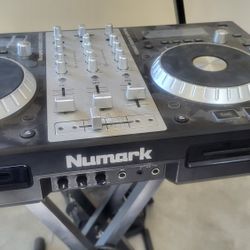 Mixer NUMARK