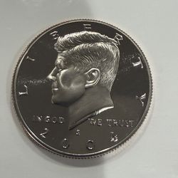 2004 S Gem Proof Kennedy Half Dollar With A Extreme Cameo 192