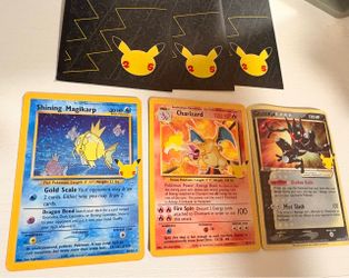 POKÉMON cards