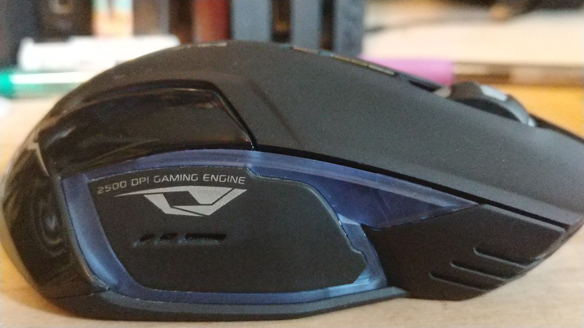 Wireless Taser gaming mouse