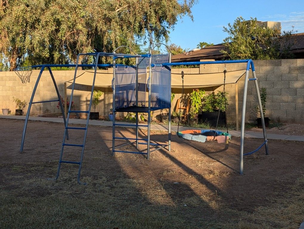 Backyard Playground - Frame