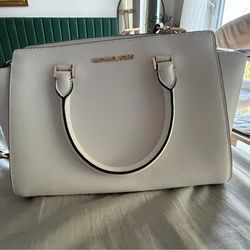 Michael kors handbag